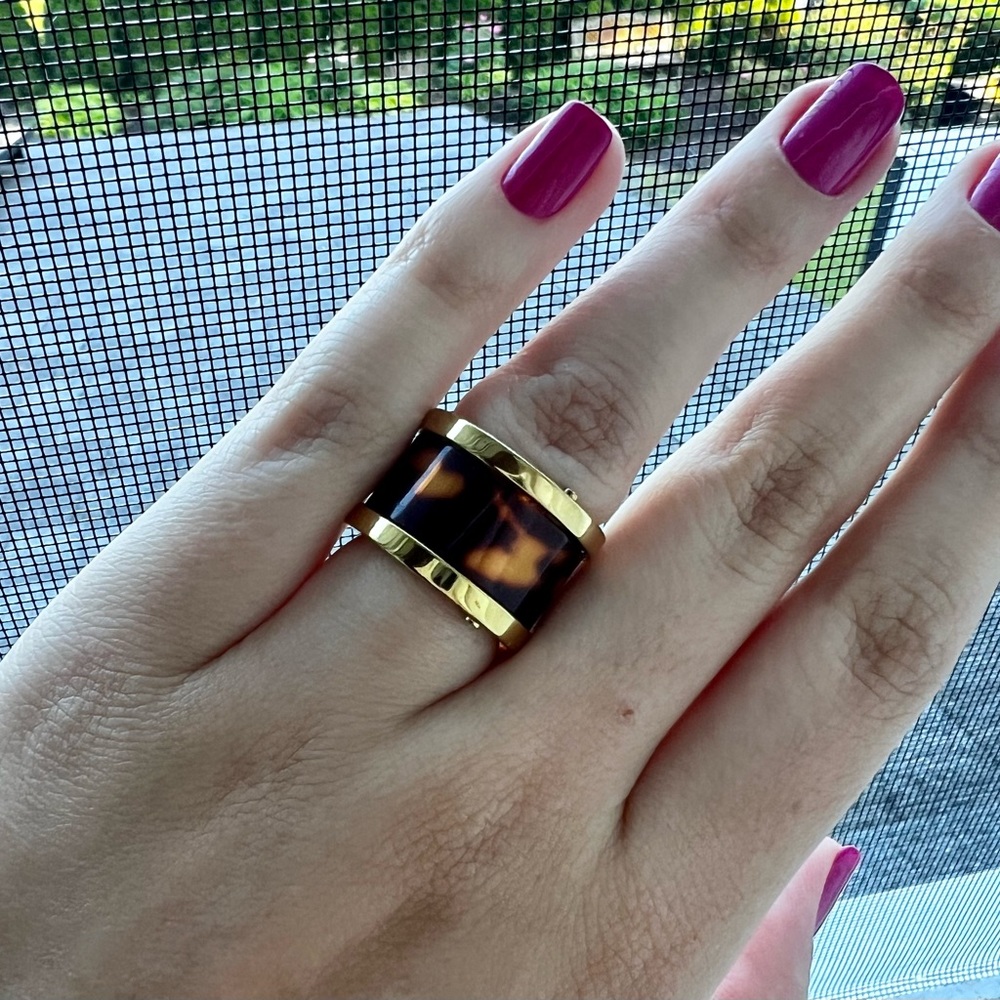 Michael Kors Gold Ring size 6